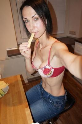 12P Skinny MILF displaying her big fake boobs in her own selfie compilation