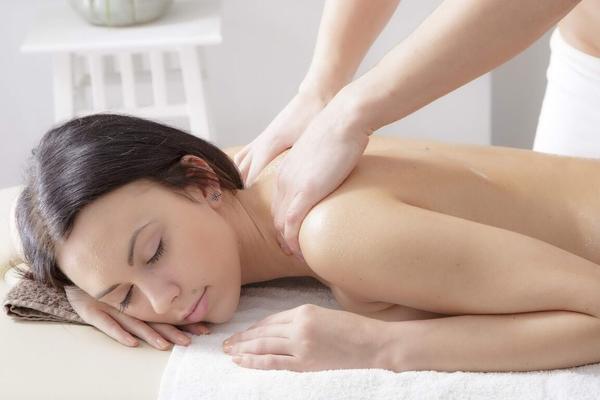 16P Petite teen Sheri Vi engages in sexual intercourse with her massage therapist