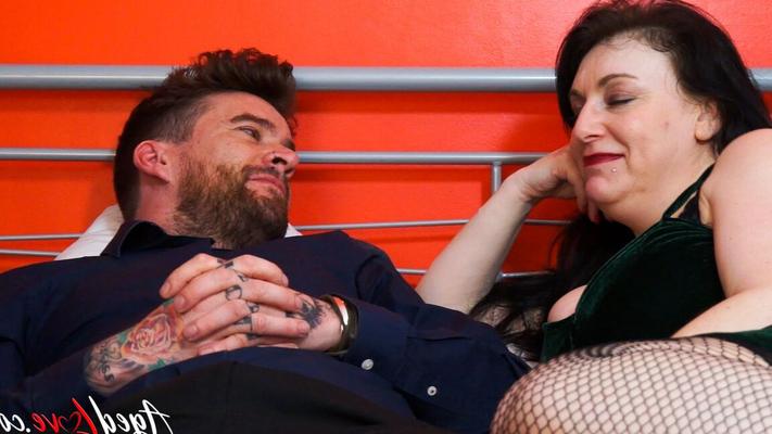 21P Filthy mature with a huge bosom Sabrina-Jade gets rammed by a horny guy