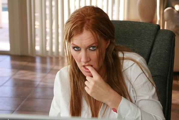 17P Lusty redhead MILF Morgan Reigns flashes her big tits and toys her shaved clam