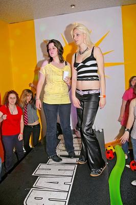 16P Jizz hungry sluts getting satisfied at the hardcore sex party