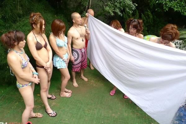 15P Japanese girls in bikinis have their pussies fingered by their man friends