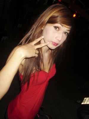 17P Pretty Thai ladyboy with skinny body shamelessly flashes nudes in toilet