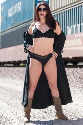 17P Curvaceous MILF with sunglasses Alicia Silver shows her hairy muff on railway