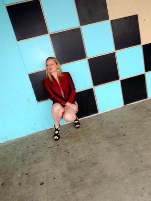 17P White chick hops inside a vehicle to suck a black dick while being fingered