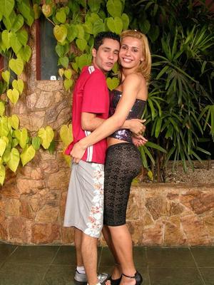 20P Blonde shemale greeting boyfriend with hot kisses and dip stick in panties