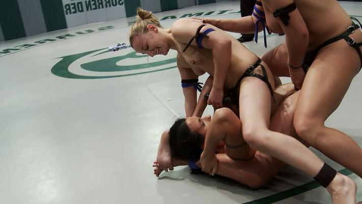 21P Ultimate Surrender Dia Zerva, Isis Love, Jessie Cox, Tia Ling, Wenona