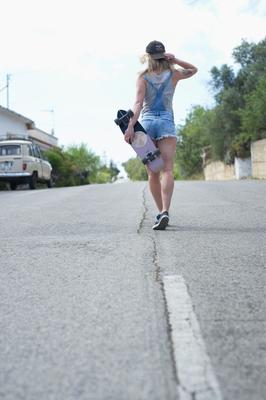 12P Blonde skater girl Pippa Doll strips naked before boarding down a paved street