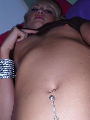 16P Skinny amateur babe Tiff shows her delicious pussy to the camera