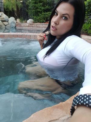 16P Lacie James Lacie James