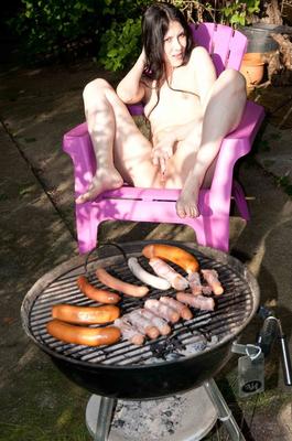 17P Matures Gusti Tschopp, Sarah Dark and Zolitaire got one dick on the picnic
