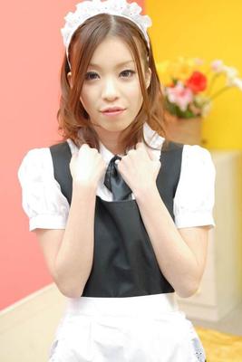 15P Nao Kojima Asian house keeper has juicy love box licked by hunk