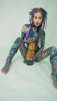 16P PICTURE SET Taintacle Toy photoshoot with AnuskatzzBlue Eyes,Sensual,Tattoo