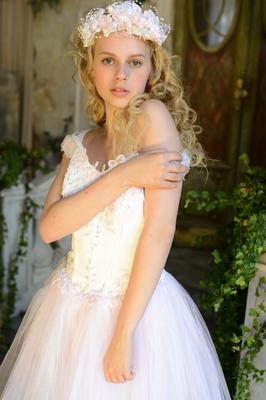20P Blonde teen strips off her bridal gown and cotton panties for nude poses