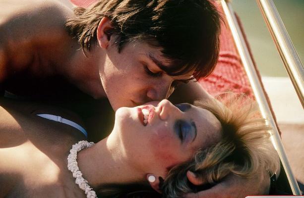 13P A collection of retro pornstars from the 70s and 80s doing naughty things