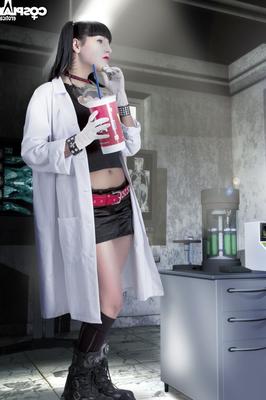 12P Mea in Give Me a Sample ヌードコスプレ