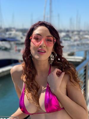21P BJ Raw Artemisia Love