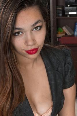 16P Exotic amateur Victoria Marie folds back hairy pussy lips to reveal her clit
