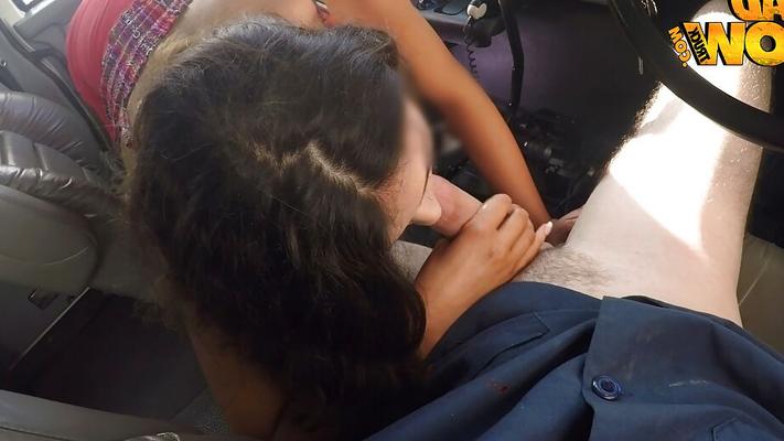 16P Amateur brunette Kylie flashing white upskirt panties while giving BJ in car