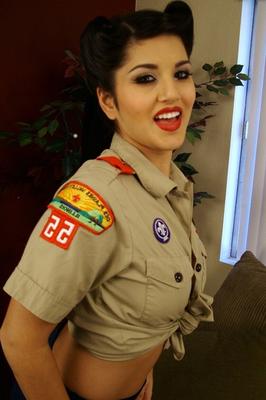 19P Hot Indian ranger Sunny Leone masturbating on the sofa in high red boots