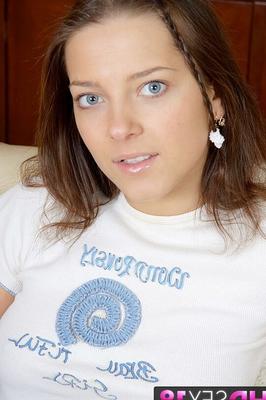 16P 18 year old girl sucks on a hard cock after it inside her pussy