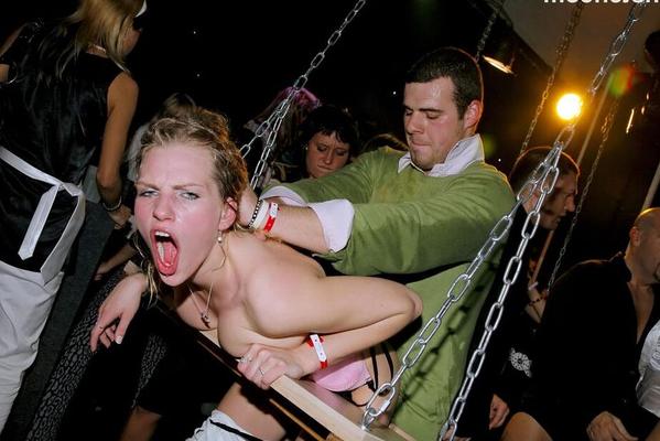 16P Crazy bitches go wild in a groupsex orgy and get assed and cunts screwed rough