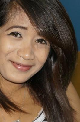 21P Amateur Filipino slut Holly takes a massive cock deep in her mouth