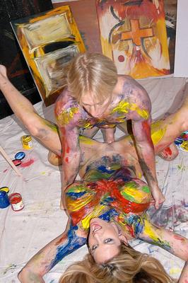 17P Freaky art student paints Kelly Madison's sexy body and fucks her brains out