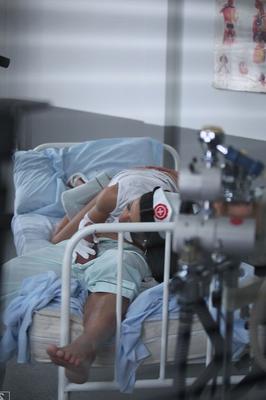 17P Horny Romanian nurse Shalina Divine sits on a patient's face in the hospital