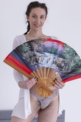 16P Brunette amateur Shirley Mo spreads her full bush atop her bed
