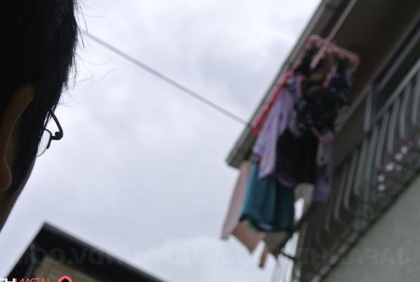 20P Horny Asian housewife Yui Ayana seducing her neighbor's nerdy son