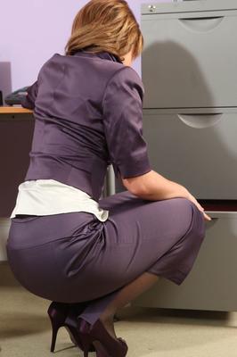 21P Businesswoman Chloe-Louise undresses in the office chair & poses in pantyhose