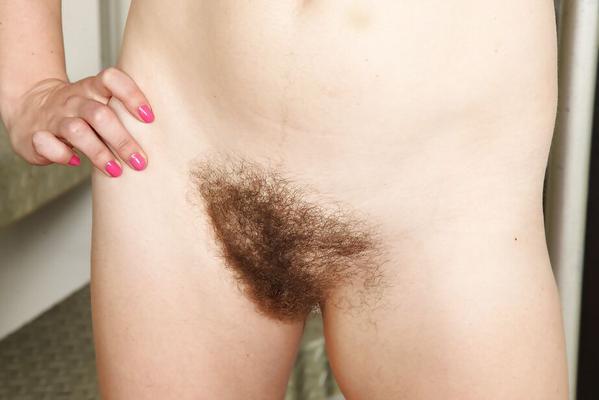 16P Frisky amateur with sexy feet undressing and exposing her hairy gash