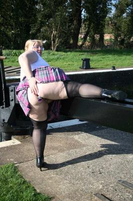 19P Overweight blonde Lexie Cummings exposes herself by locks on a canal system