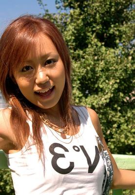 16P Japanese redhead Mao gets naked during candid action around her home