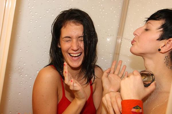 15P Brunette teens enjoy toilet pussy licking & fingering in lesbian sleepover