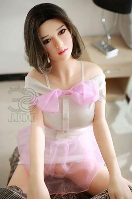 21P Pretty sex doll Gwendolyn shows her fabulous big breasts and pink cunt
