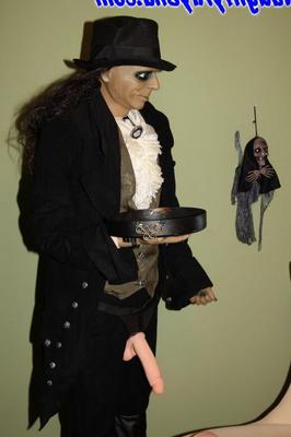 15P Naughty Alysha Happy Halloween