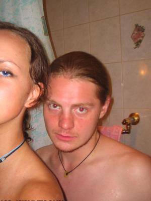 17P White girlfriend finds herself being fucked in the shower by her horny bf