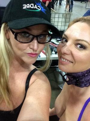 20P Blonde MILF Dee Siren shows her big tits and poses with her lover in public