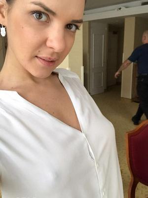 12P Russian teen Alina Henessy takes nude and non nude selfies during the day