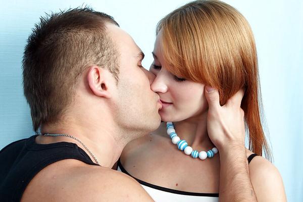 16P Redhead teen hottie gives a blowjob and gets her trimmed pussy drilled