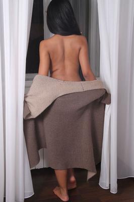 16P Asian teen Novi strikes great nude poses during a solo shoot