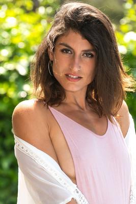 21P Brunette amateur Julia Roca teases with her hot ass and hairy crotch outdoors