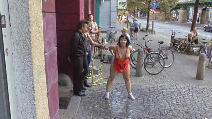 15P Busty Bitch Pina De Luxe is a Filthy Whore who needs Mona Wales to wash out