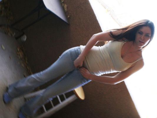 15P Amateur model slides jeans and thong over her nice ass after baring boobs