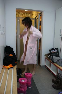 21P Mature women show their naked bodies while showering to get in the sauna