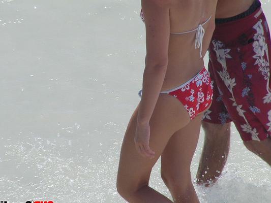 12P GND Candids Горячие девушки в бикини