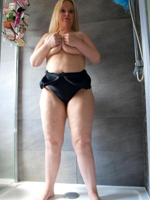 16P MILFBBWCurvyBig TitsBig AssVoluptuousBlondesCougarSoloStripteaseUnited