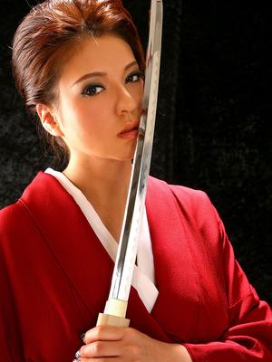 12P La MILF japonaise rousse et plantureuse Yuki Tsukamoto se fait démonter le castor